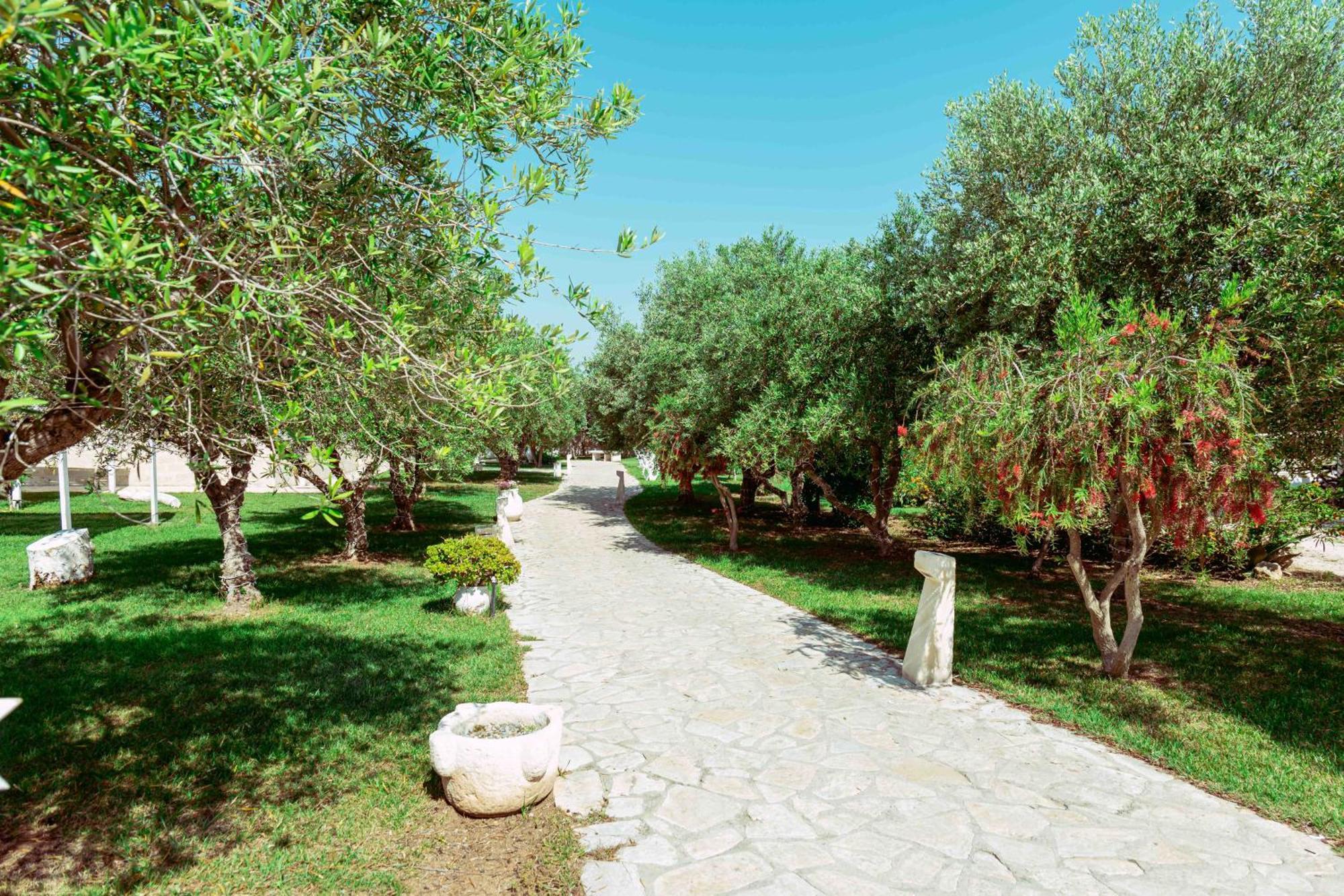 Casale Del Murgese Country Resort Savelletri Екстериор снимка